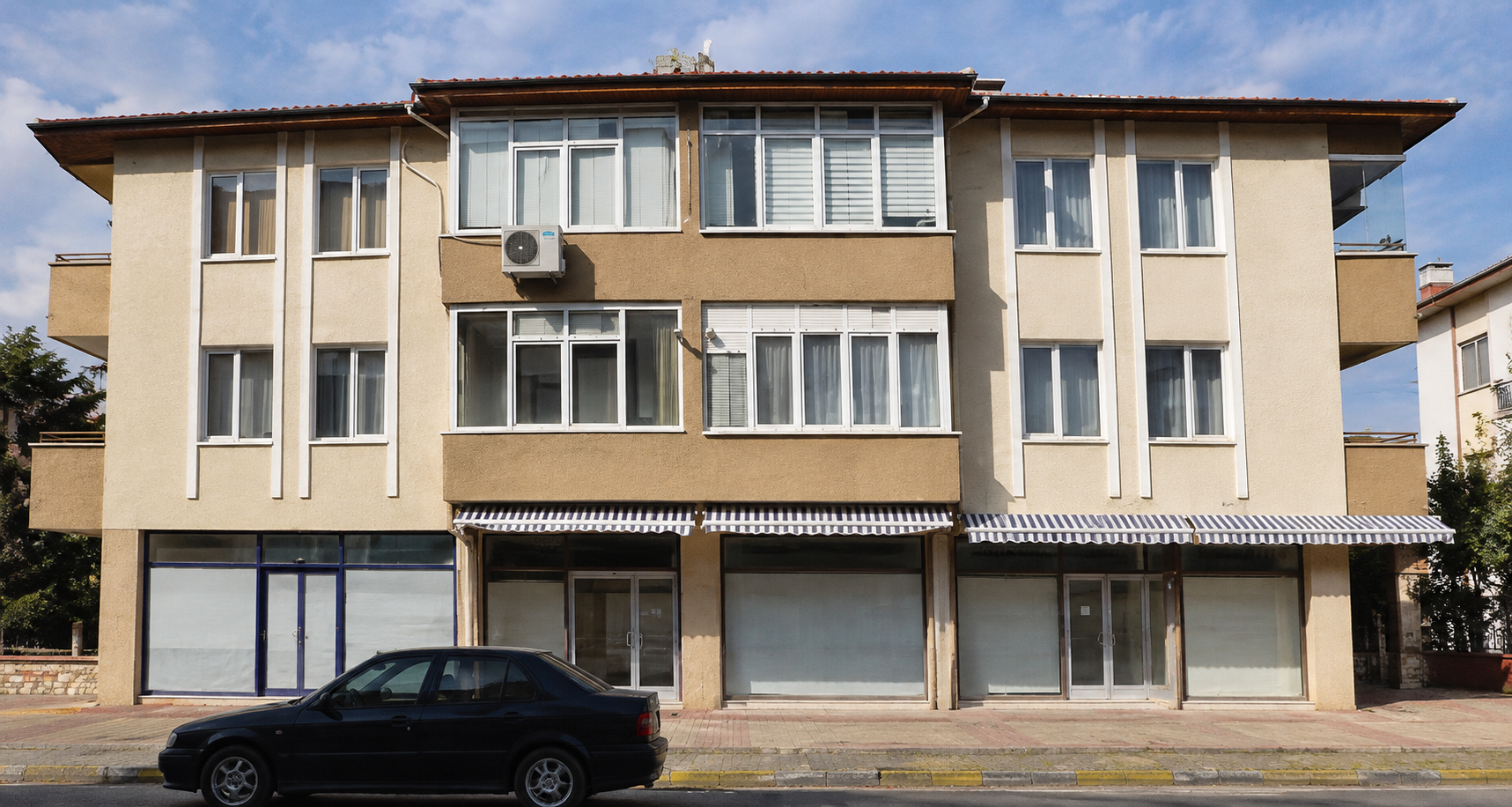 Erdağı Sitesi — ön cephe