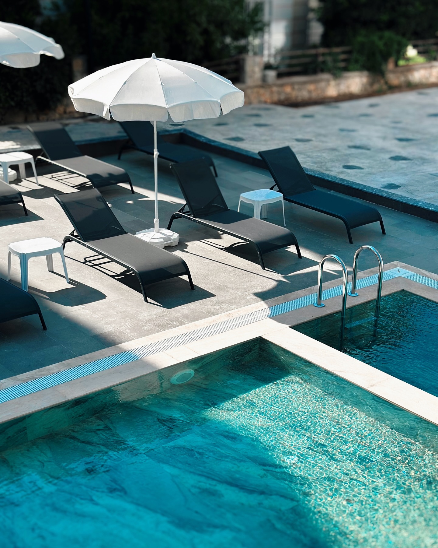 Eris Suite Fethiye havuz alanı