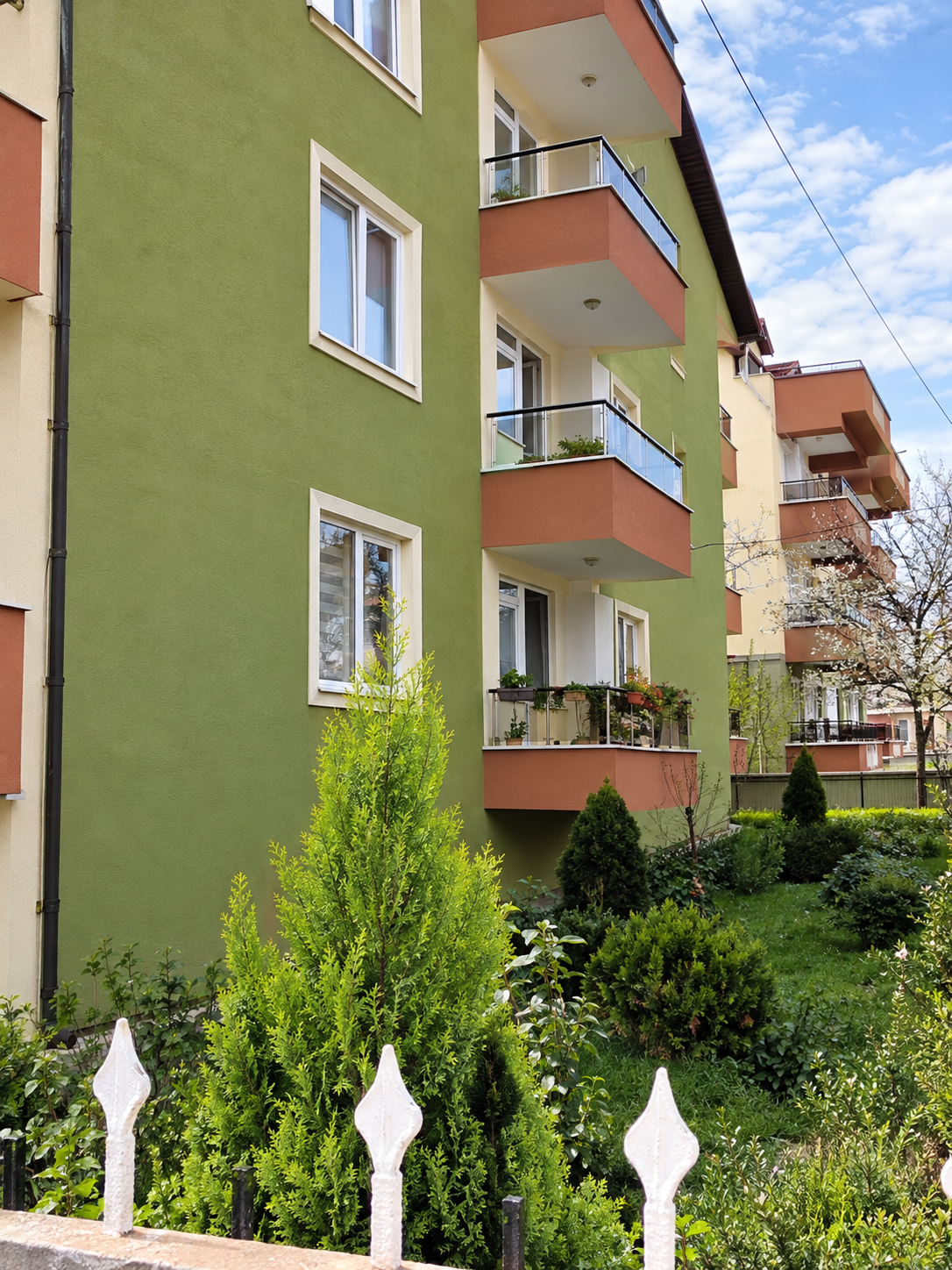 Sırrıpaşa Erdağı Evleri — bahçe